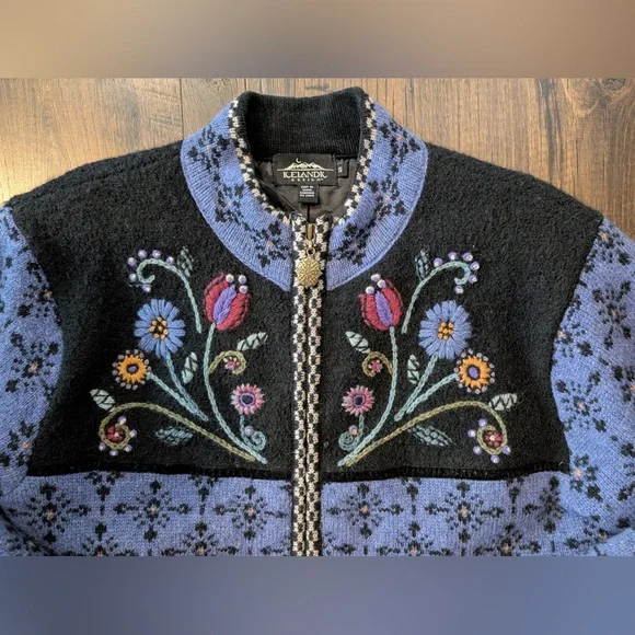 Vintage Icelandic Design Sweater Wool Nordic Embroidered Full Zip Lined Small - Picture 4 of 12